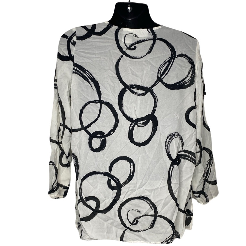 Kathy Ireland Abstract Circle Print Blouse (Size:XL, Color:White/Black) - Picture 2 of 3